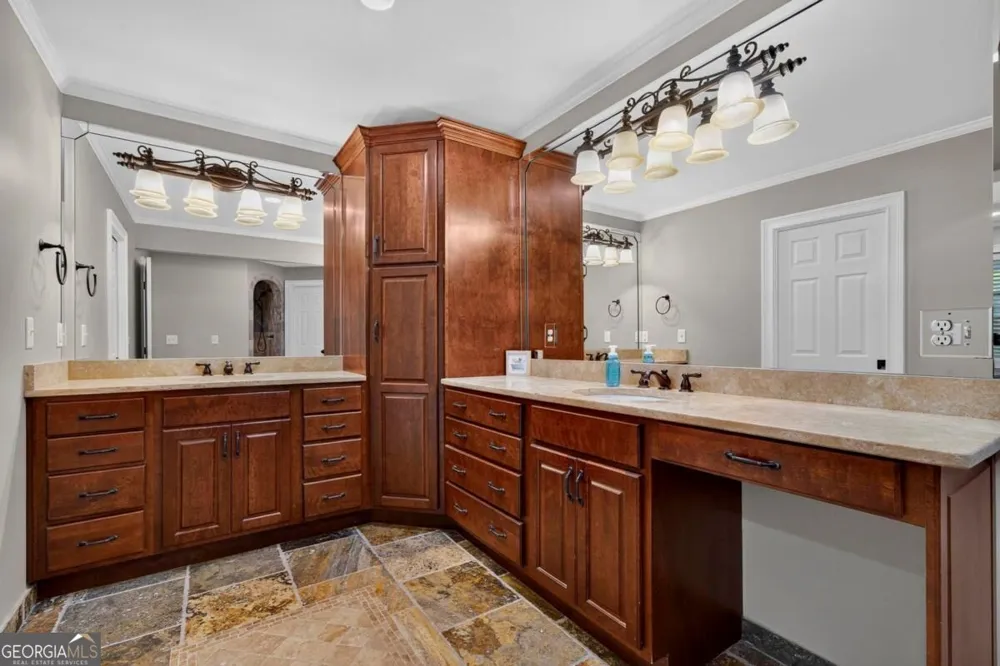 119 Forest Ridge DR Eatonton, GA 31024