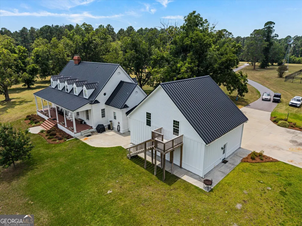 2224 Chainey Briar Rd Metter, GA 30439
