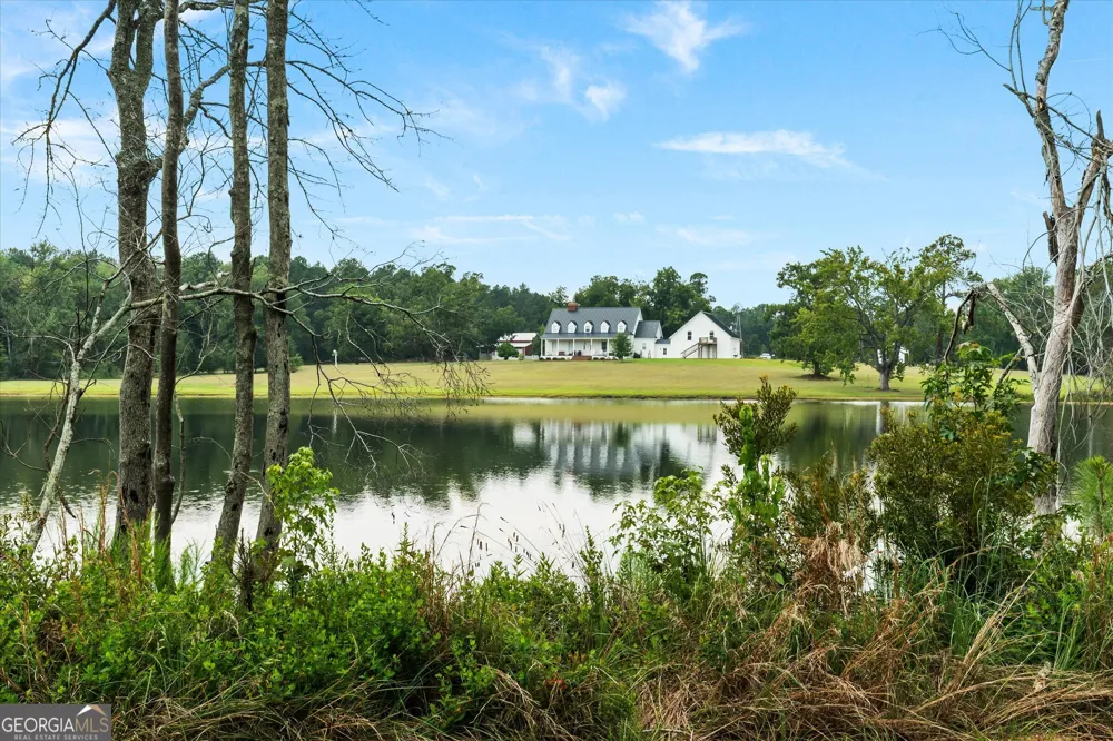 2224 Chainey Briar Rd Metter, GA 30439