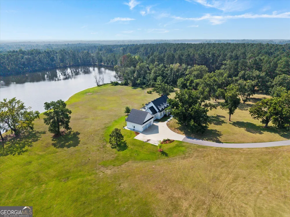 2224 Chainey Briar Rd Metter, GA 30439