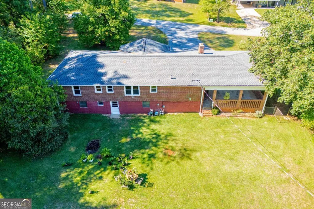 105 Sharp DR Carrollton, GA 30117