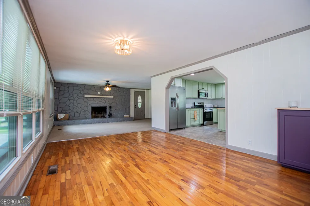 105 Sharp DR Carrollton, GA 30117