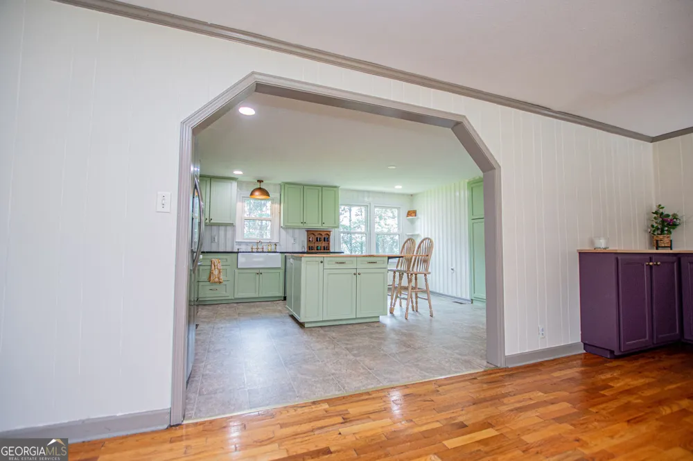 105 Sharp DR Carrollton, GA 30117