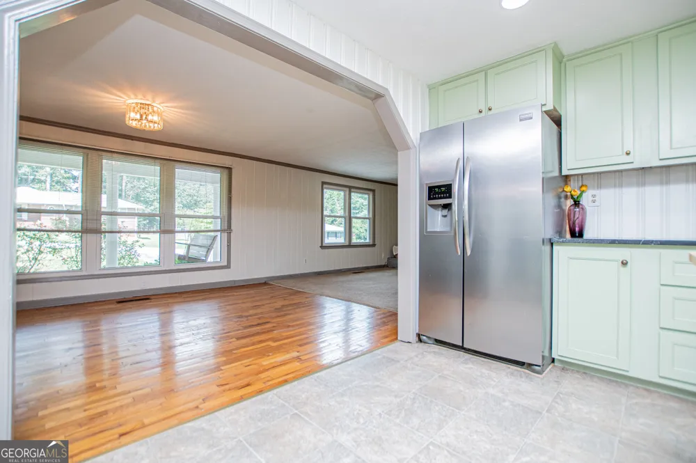 105 Sharp DR Carrollton, GA 30117