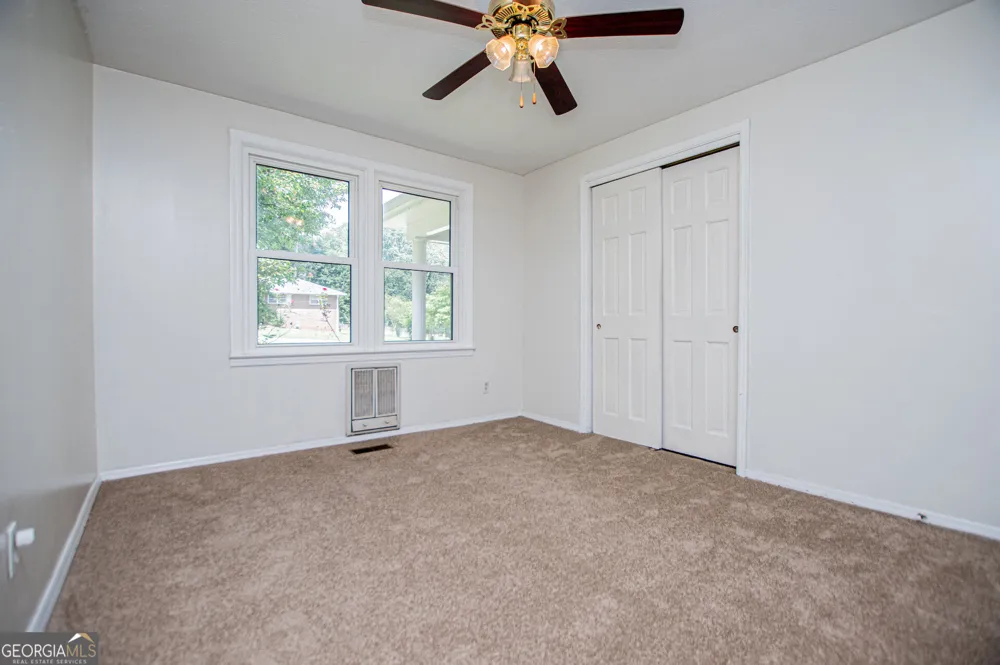 105 Sharp DR Carrollton, GA 30117