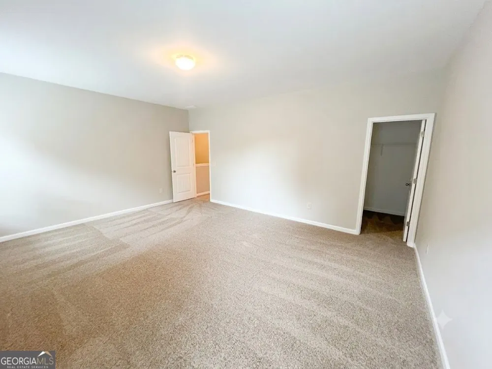 1086 Blind Brook CIR Hoschton, GA 30548