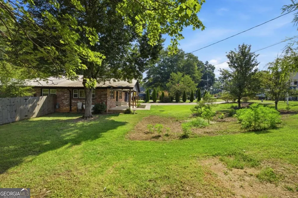 211 Brooke DR Alpharetta, GA 30009