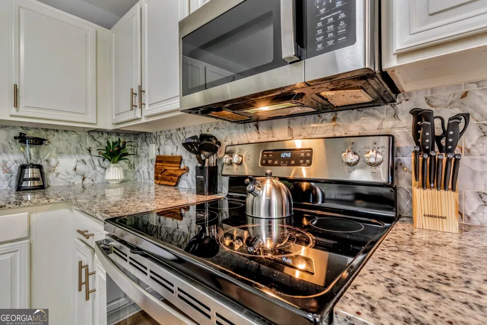 2192 Chartwell DR Marietta, GA 30066