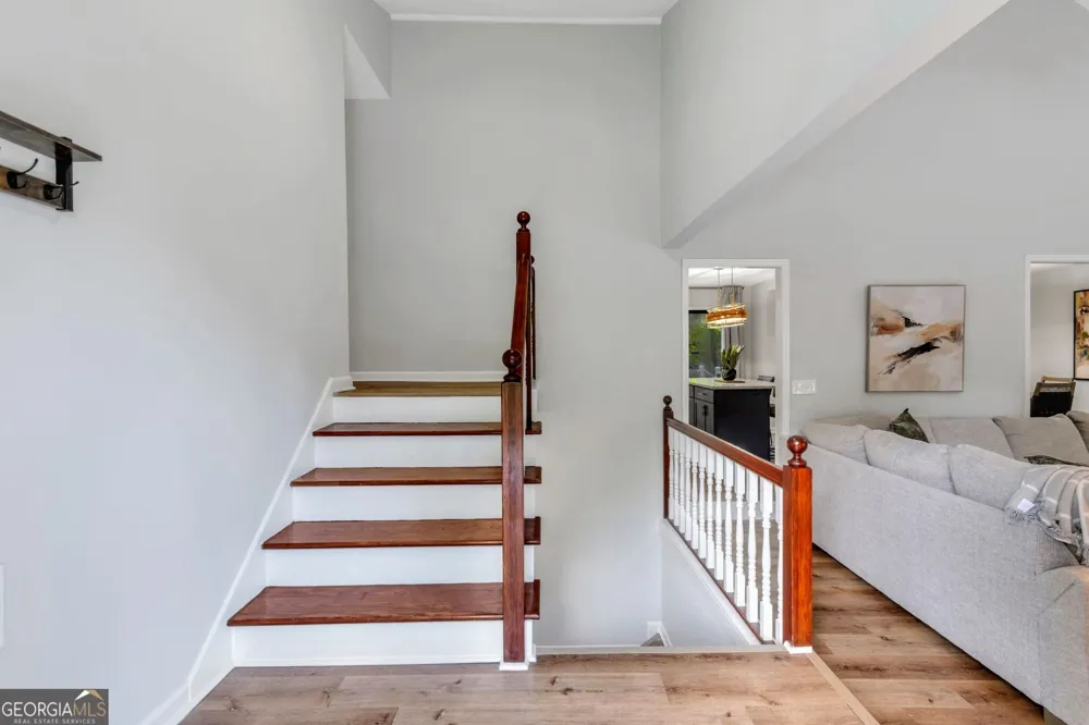 2192 Chartwell DR Marietta, GA 30066