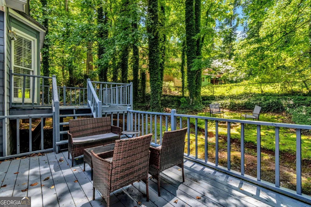 2192 Chartwell DR Marietta, GA 30066