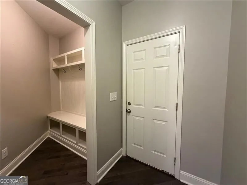 7055 Bannister RD Cumming, GA 30028