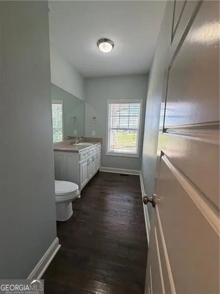 7055 Bannister RD Cumming, GA 30028