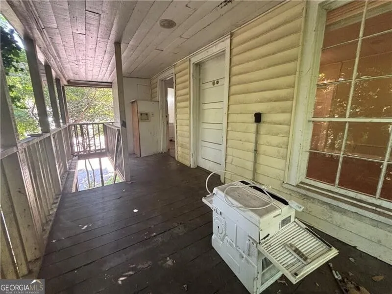 232 Main ST E Dahlonega, GA 30533