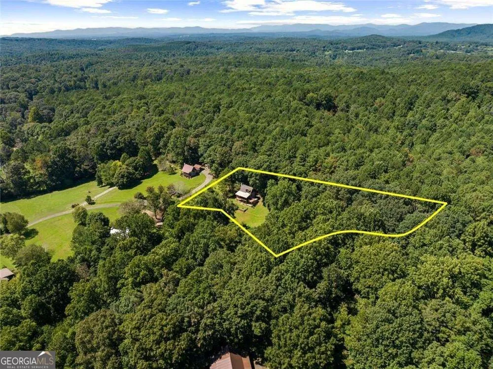 104 Blue Mountain LN Ellijay, GA 30536