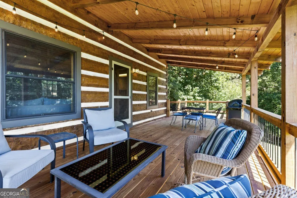 104 Blue Mountain LN Ellijay, GA 30536