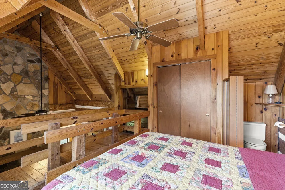 104 Blue Mountain LN Ellijay, GA 30536