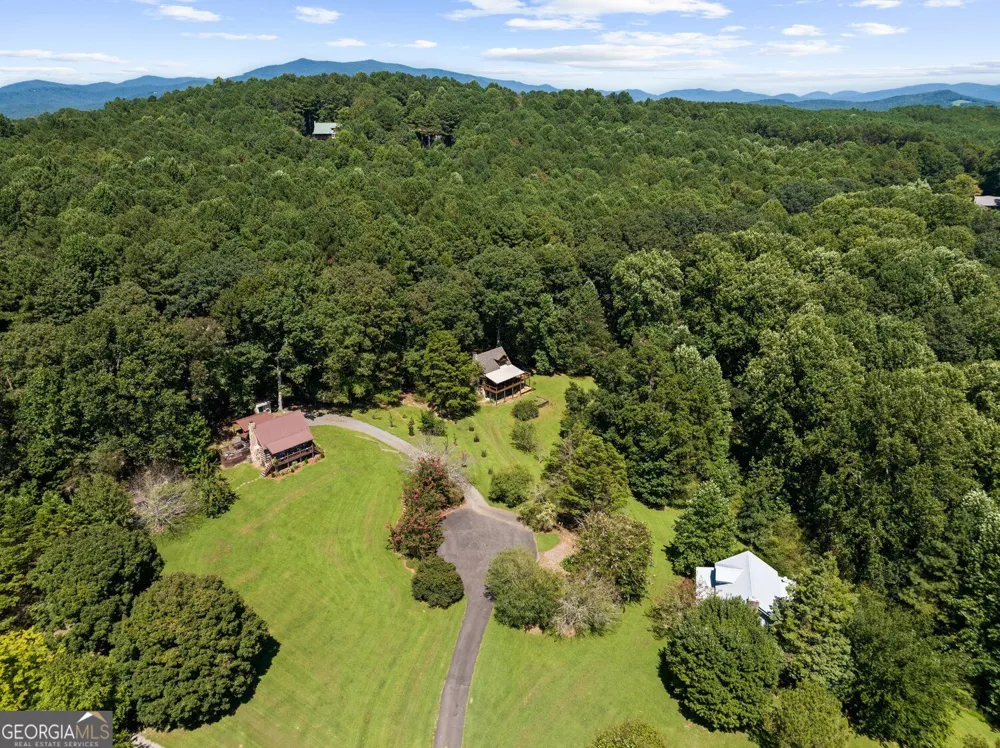 104 Blue Mountain LN Ellijay, GA 30536