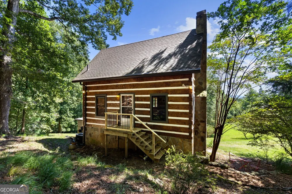 104 Blue Mountain LN Ellijay, GA 30536