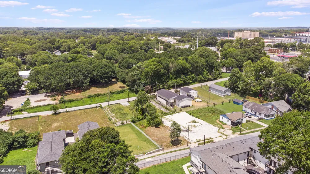 602 Paines AVE NW Atlanta, GA 30318
