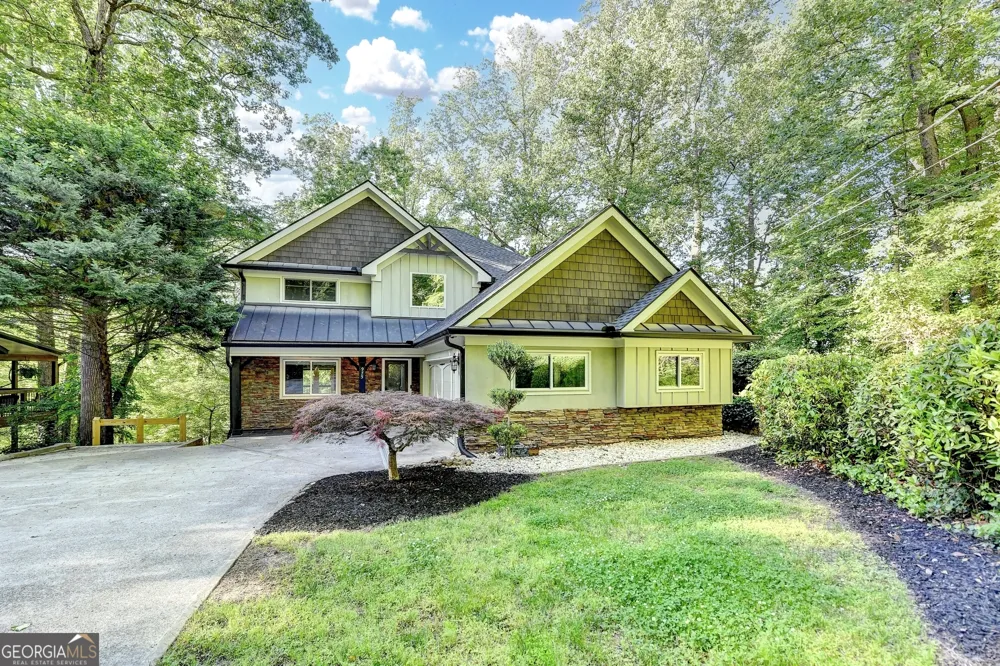 975 Timber Lake TRL Cumming, GA 30041