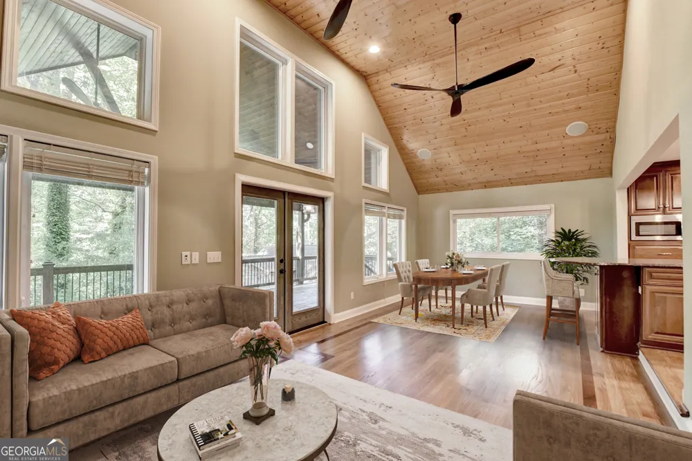 975 Timber Lake TRL Cumming, GA 30041