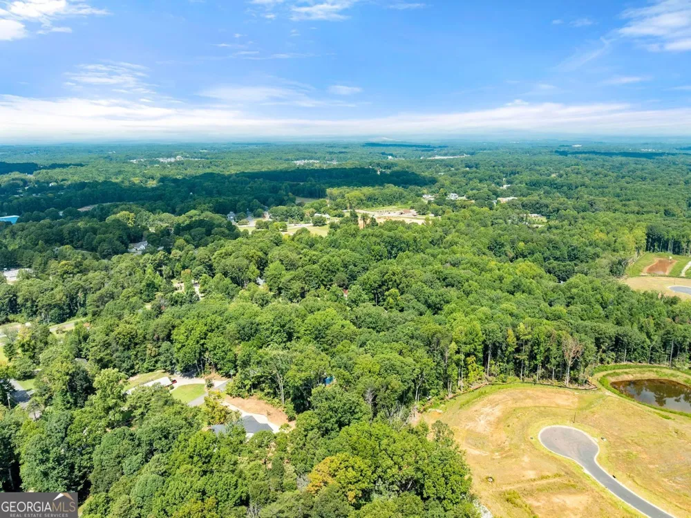 1725 Gordon RD Cumming, GA 30040