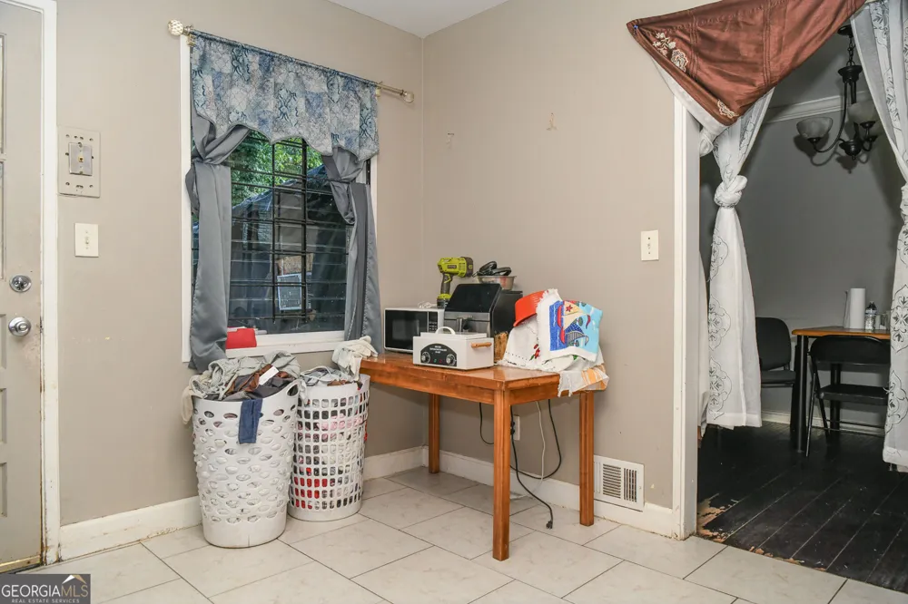 2792 Lancaster DR East Point, GA 30344