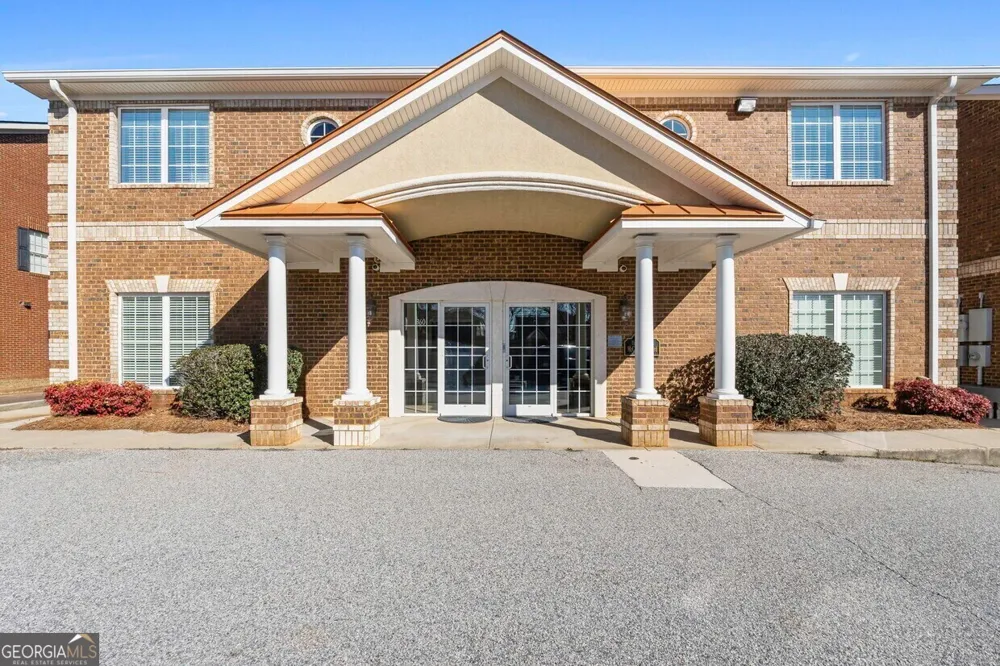 360 Racetrack RD McDonough, GA 30252
