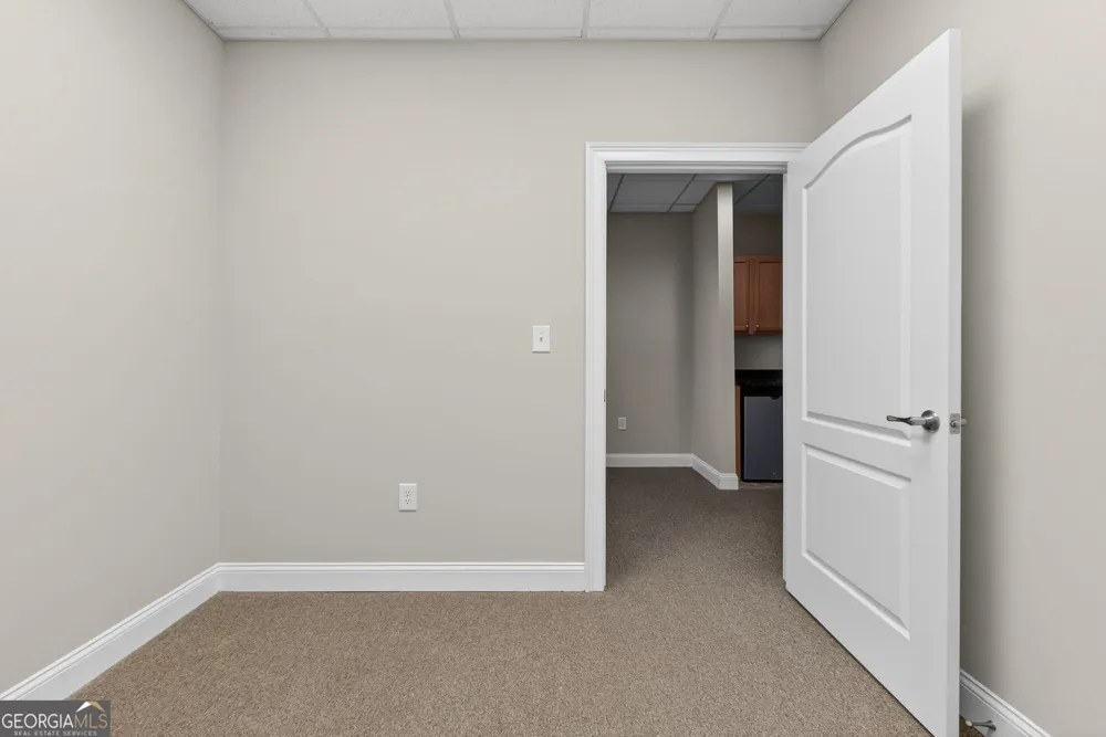 362 Racetrack RD McDonough, GA 30252