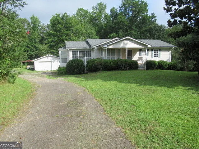 9782 Highway 166 Winston, GA 30187