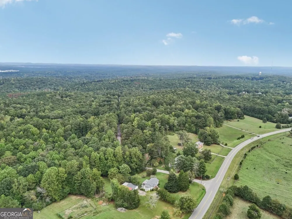 9782 Highway 166 Winston, GA 30187