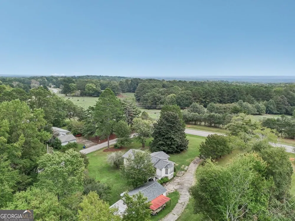 9782 Highway 166 Winston, GA 30187