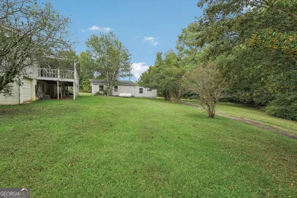 9782 Highway 166 Winston, GA 30187