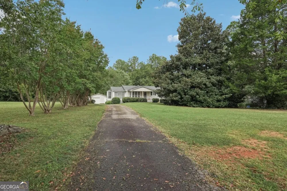 9782 Highway 166 Winston, GA 30187