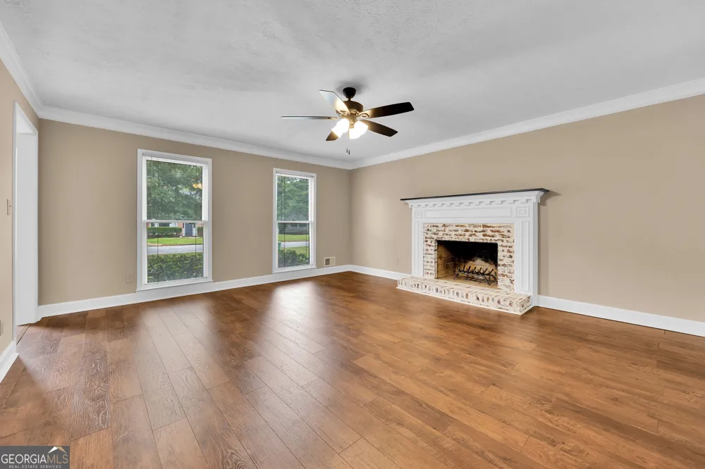 4002 Camary DR SE Conyers, GA 30094