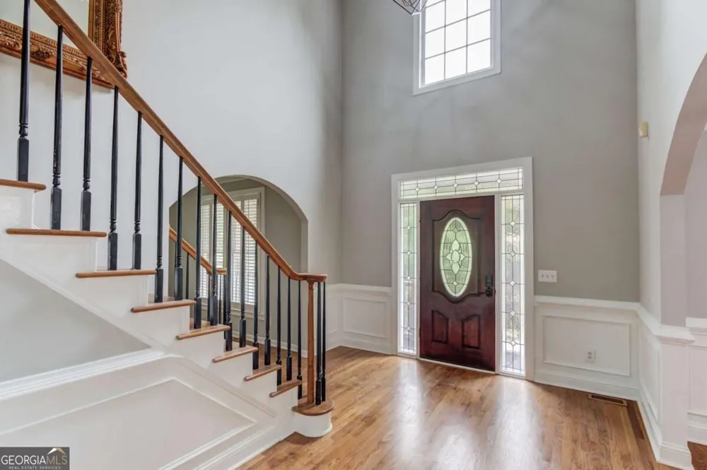 1920 Woods River LN Duluth, GA 30097