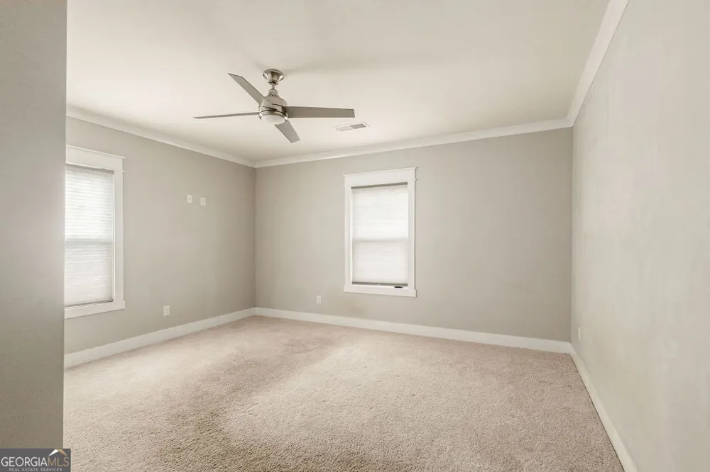 27 E Hill ST Newnan, GA 30263