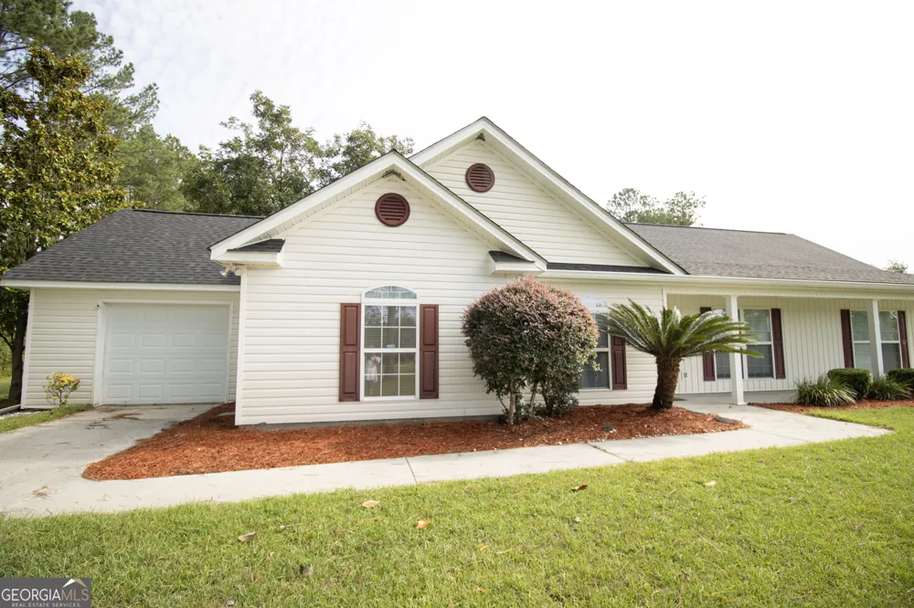 2309 Oakridge LN Statesboro, GA 30458