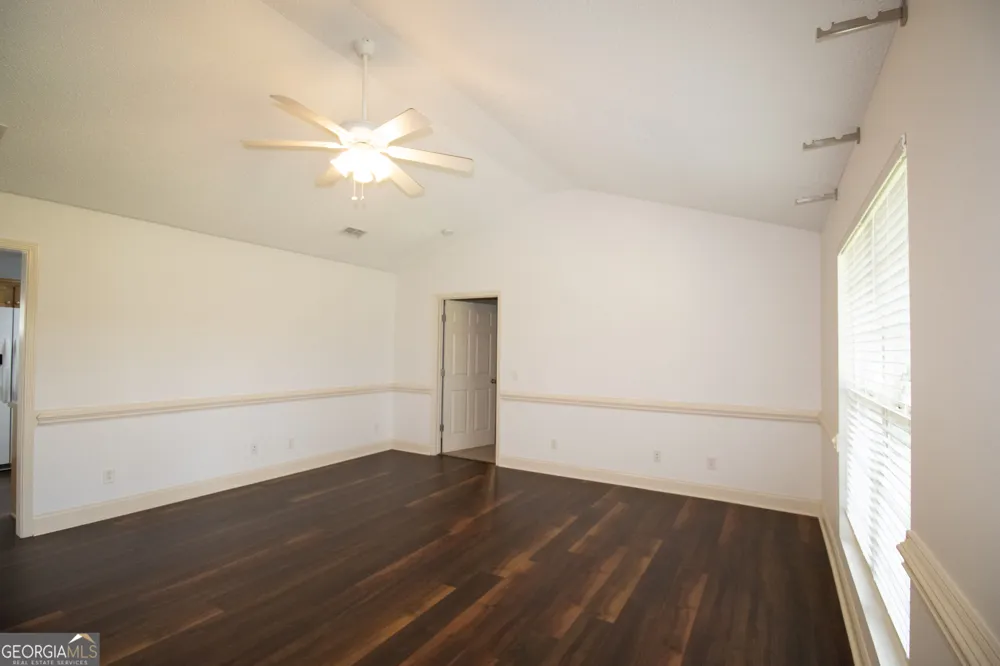 2309 Oakridge LN Statesboro, GA 30458