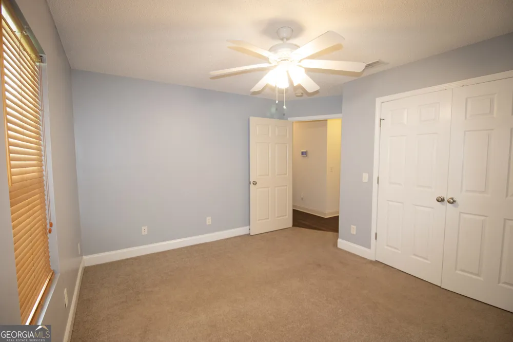 2309 Oakridge LN Statesboro, GA 30458