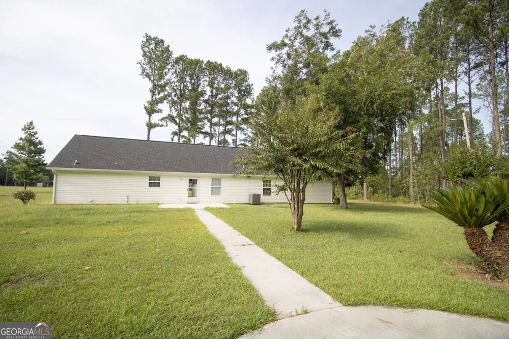 2309 Oakridge LN Statesboro, GA 30458
