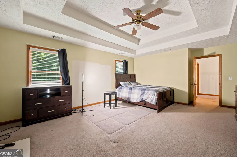 558 Auburn RD Auburn, GA 30011
