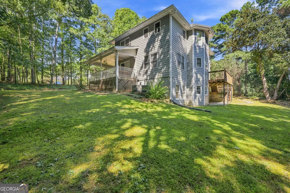558 Auburn RD Auburn, GA 30011