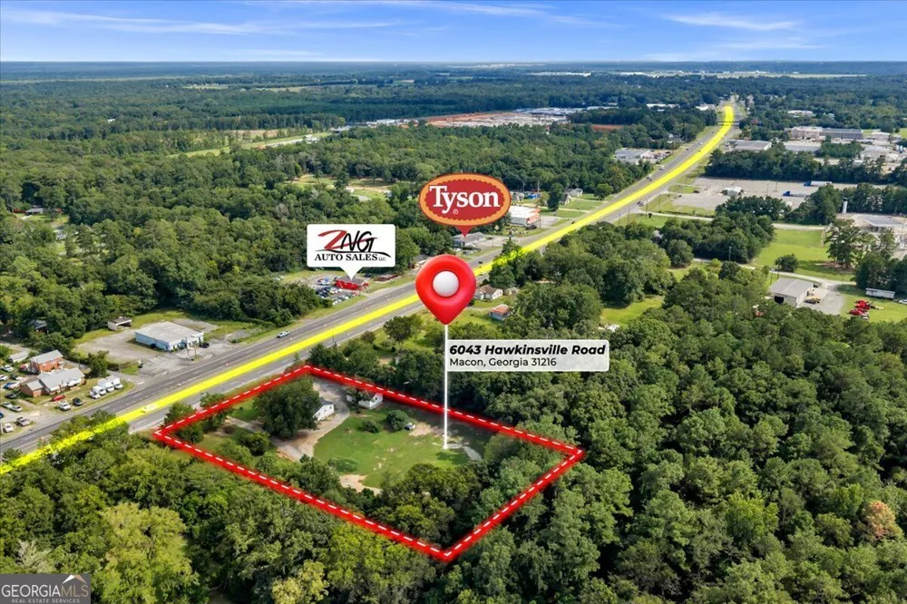 6043 Hawkinsville RD Macon, GA 31216