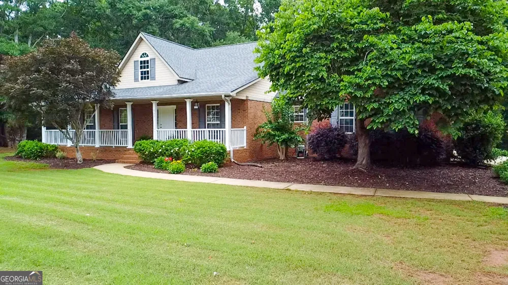 337 McKibben DR Locust Grove, GA 30248