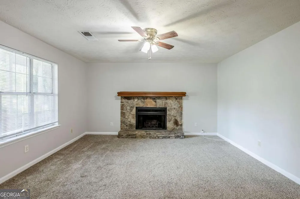 6185 Marbut Farms Chase Lithonia, GA 30058