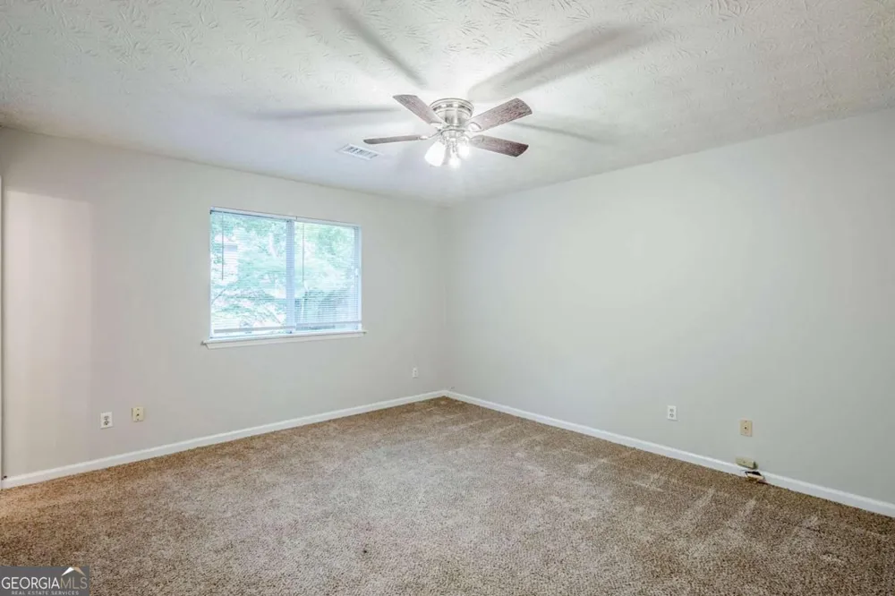 6185 Marbut Farms Chase Lithonia, GA 30058