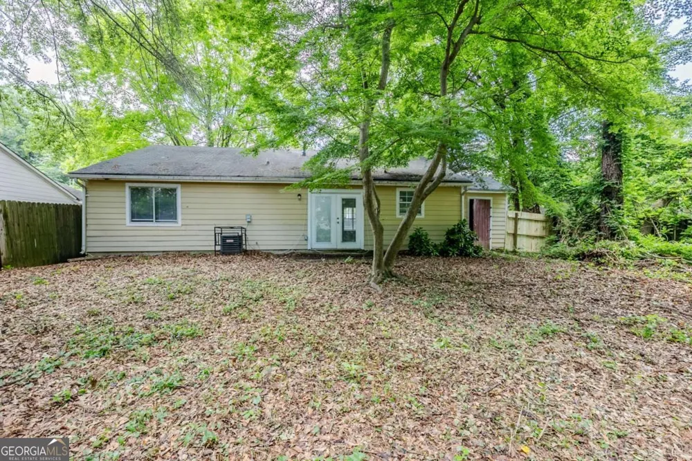 6185 Marbut Farms Chase Lithonia, GA 30058