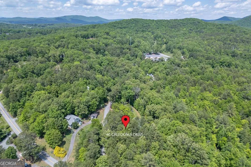 40 Caledonia DR Blairsville, GA 30512