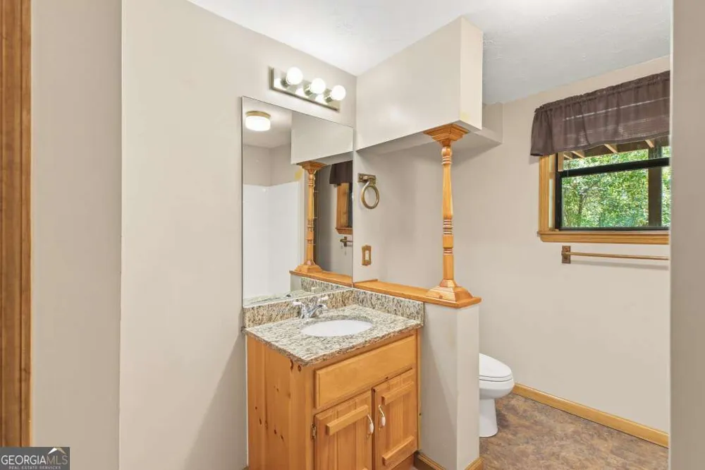 40 Caledonia DR Blairsville, GA 30512